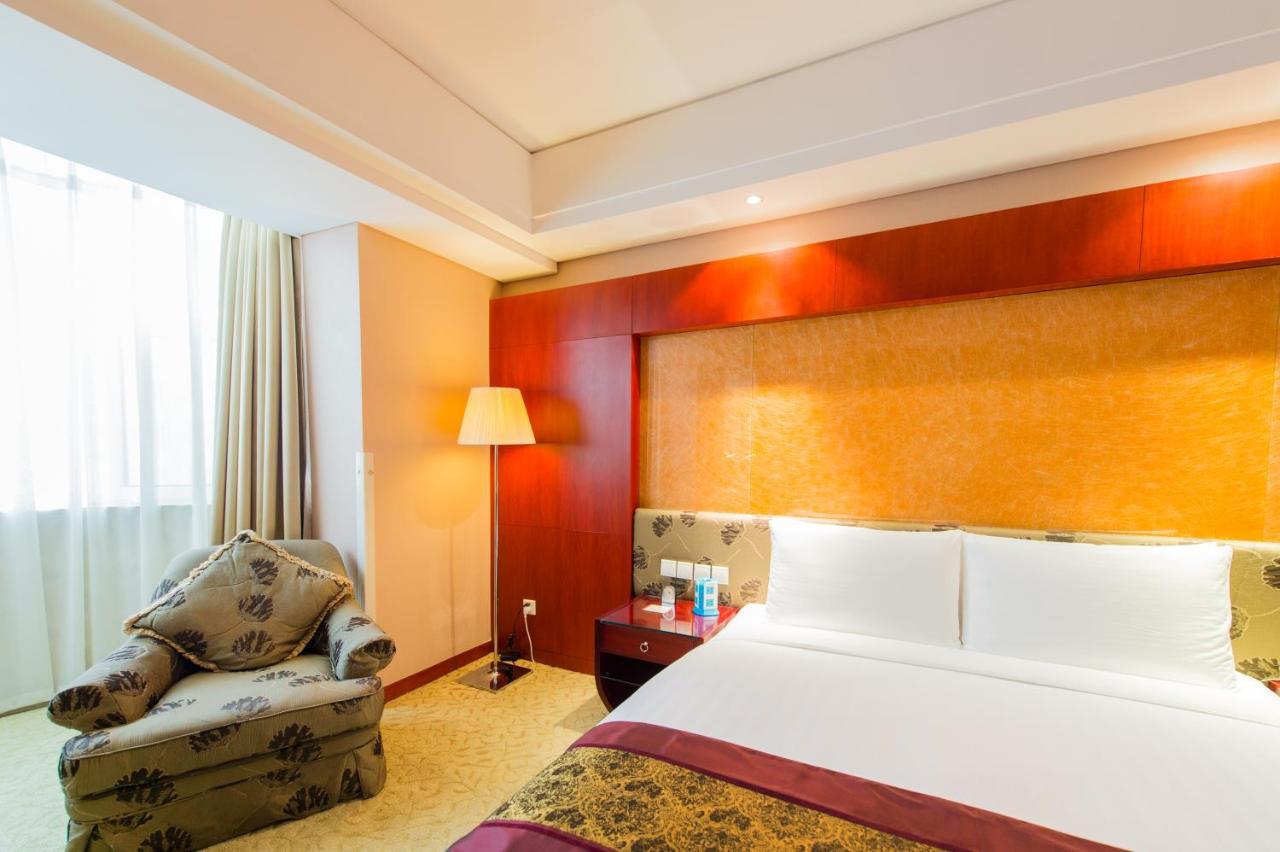 Changchun Hualida Hotel Exterior photo