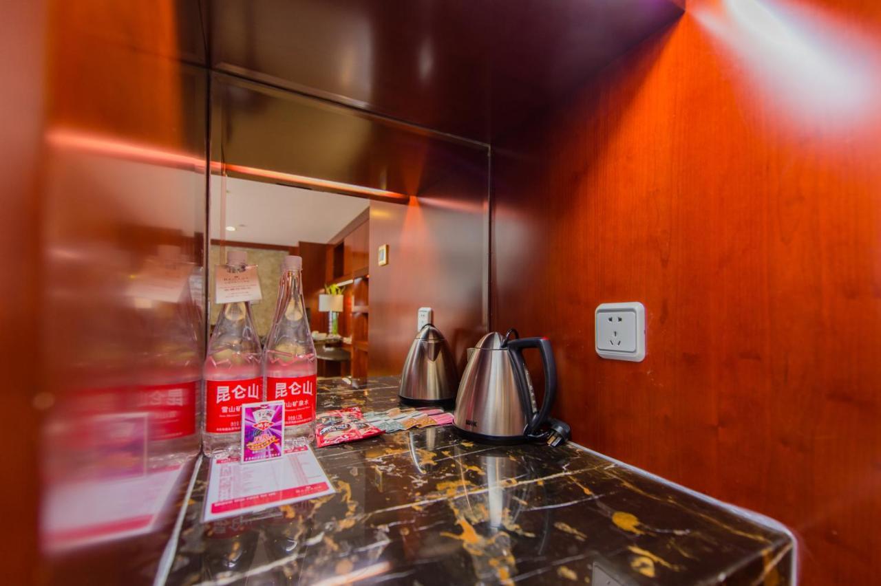 Changchun Hualida Hotel Exterior photo